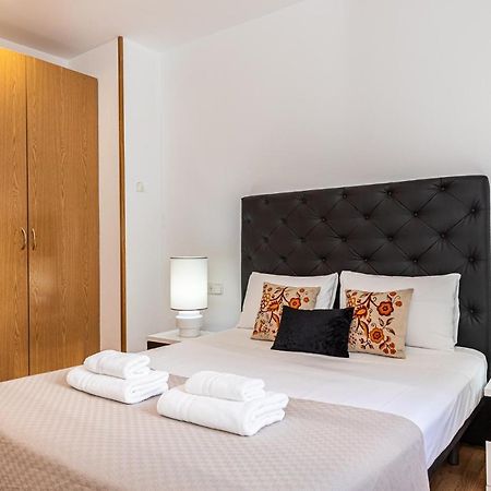 Waou Apartamentos En Sol Confort 8 Мадрид Екстериор снимка